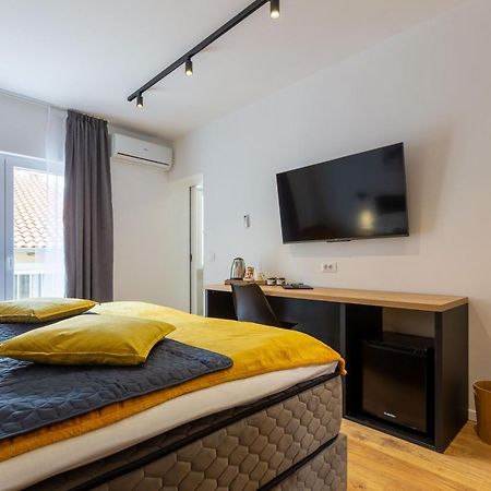 2M Exclusive Rooms Zara Esterno foto
