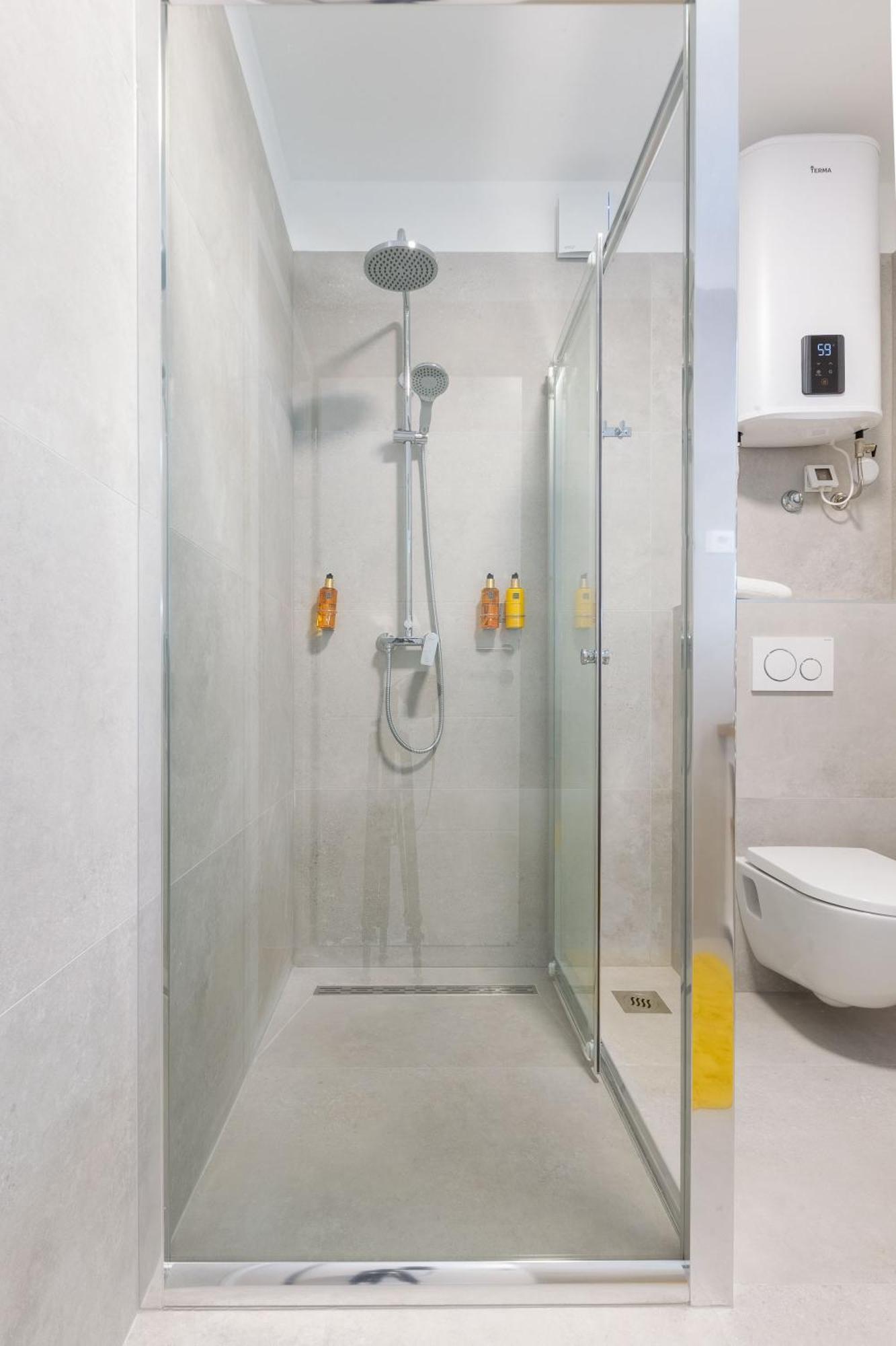 2M Exclusive Rooms Zara Esterno foto